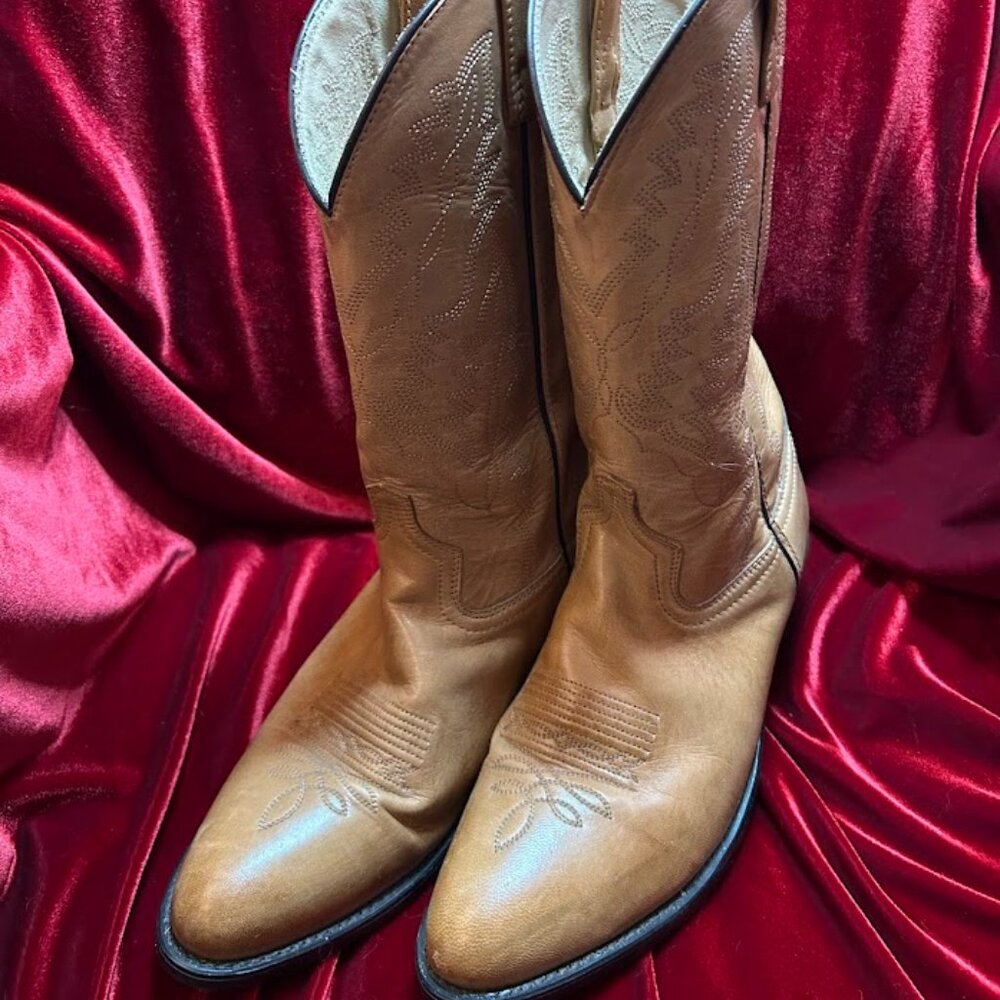 Smoky Mountain Boots Women's 9.5 D Style 4031 Western